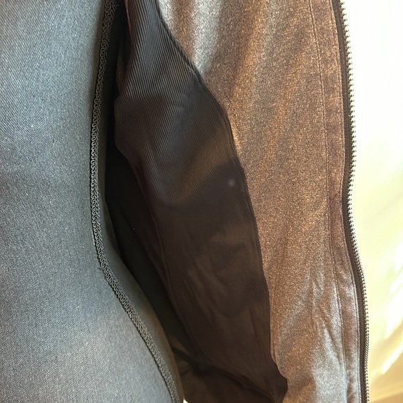 Lululemon jacket - Picture 6 of 7